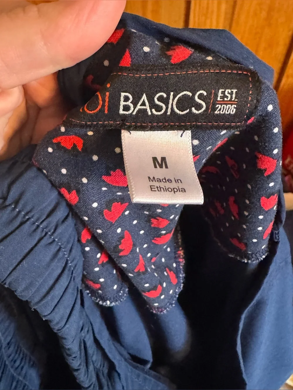 koi navy neck